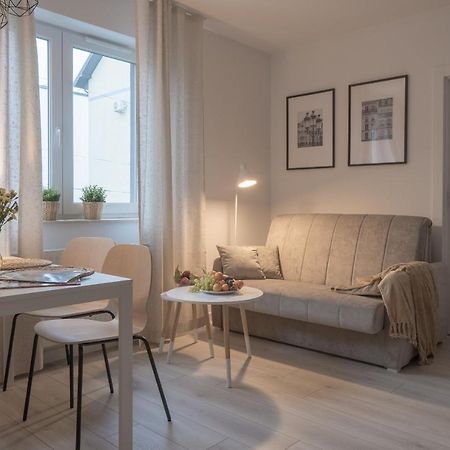 Apartament Clever 1 Kamienica Grochow Varsovie Extérieur photo